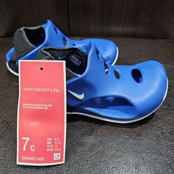 NWT Nike Sunray Protect 3 Toddler Sandals Velcro Blue Black White Size 7C - Picture 2 of 4
